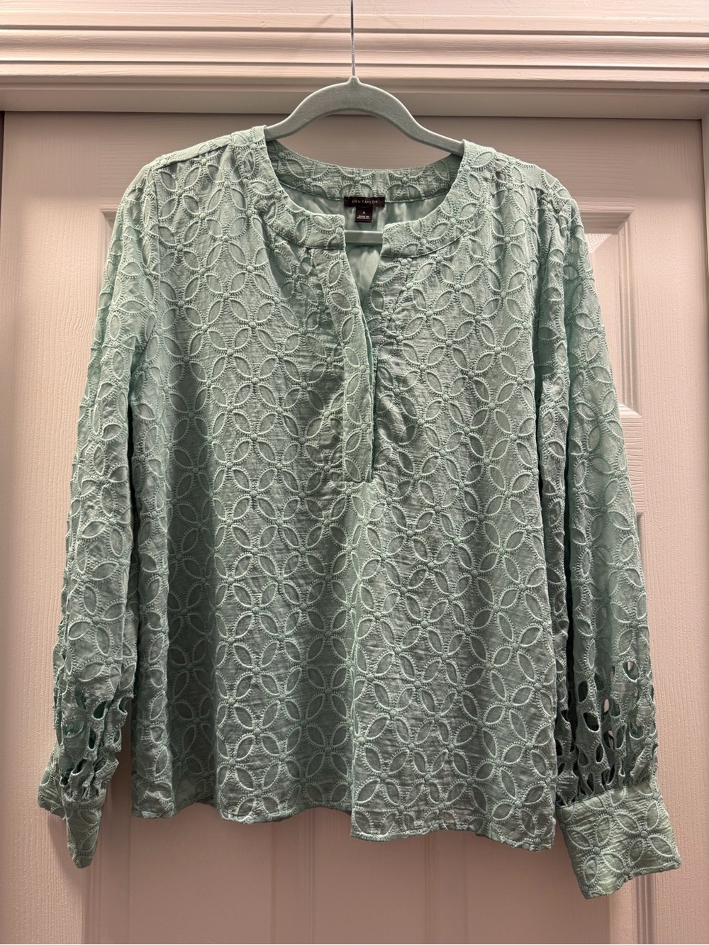 Ann Taylor Mint Green Lace Eyelet Tunic - M